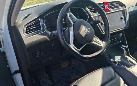 Volkswagen Tiguan II, 2021 год, 3 500 000 рублей, 4 фотография