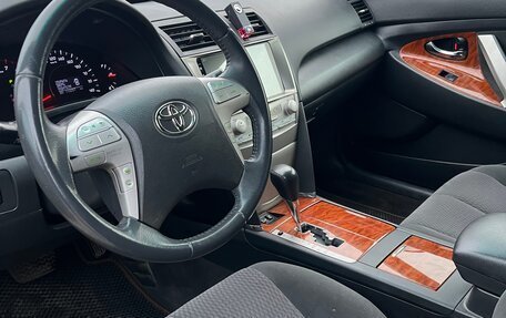 Toyota Camry, 2010 год, 1 110 000 рублей, 6 фотография