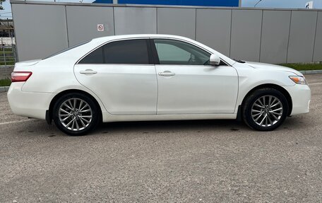 Toyota Camry, 2010 год, 1 110 000 рублей, 13 фотография