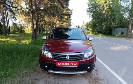 Renault Sandero I, 2014 год, 999 999 рублей, 3 фотография