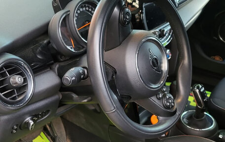 MINI Hatch, 2020 год, 2 150 000 рублей, 3 фотография