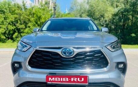 Toyota Highlander, 2020 год, 4 320 000 рублей, 2 фотография