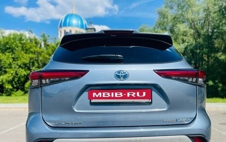 Toyota Highlander, 2020 год, 4 320 000 рублей, 8 фотография