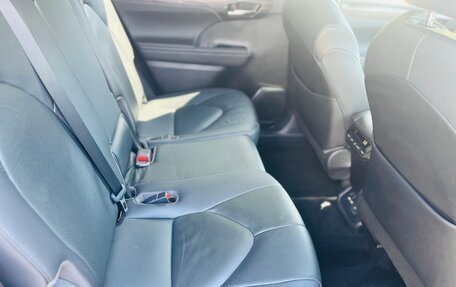 Toyota Highlander, 2020 год, 4 320 000 рублей, 22 фотография