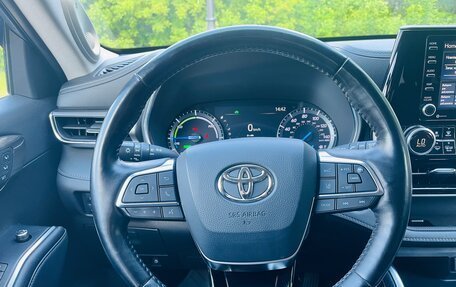 Toyota Highlander, 2020 год, 4 320 000 рублей, 18 фотография