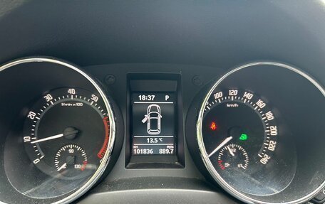 Skoda Yeti I рестайлинг, 2017 год, 1 440 000 рублей, 8 фотография