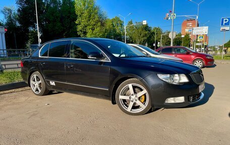 Skoda Superb III рестайлинг, 2011 год, 950 000 рублей, 6 фотография