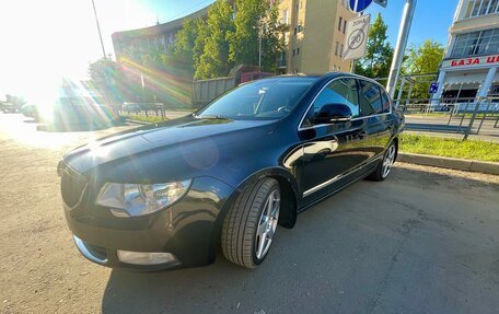 Skoda Superb III рестайлинг, 2011 год, 950 000 рублей, 8 фотография