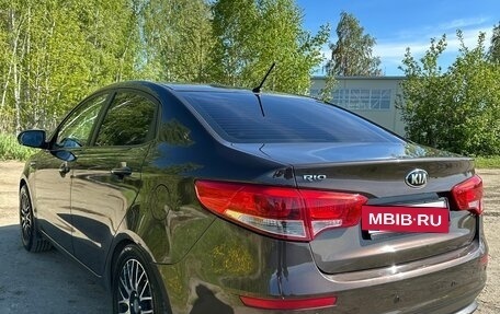 KIA Rio III рестайлинг, 2015 год, 980 000 рублей, 6 фотография