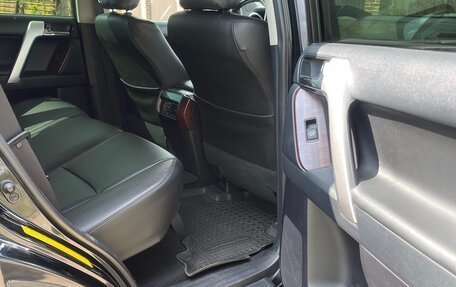 Toyota Land Cruiser Prado 150 рестайлинг 2, 2014 год, 3 350 000 рублей, 11 фотография