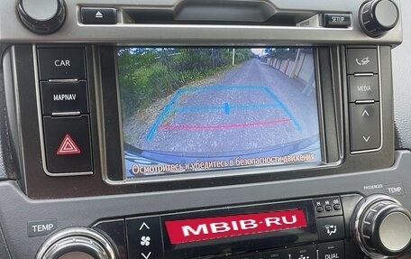 Toyota Land Cruiser Prado 150 рестайлинг 2, 2014 год, 3 350 000 рублей, 13 фотография