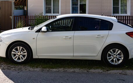 Chevrolet Cruze II, 2013 год, 950 000 рублей, 4 фотография