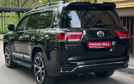 Toyota Land Cruiser 200, 2013 год, 4 700 000 рублей, 6 фотография