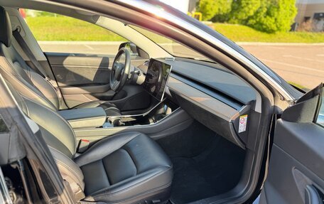 Tesla Model 3 I, 2019 год, 3 100 000 рублей, 23 фотография