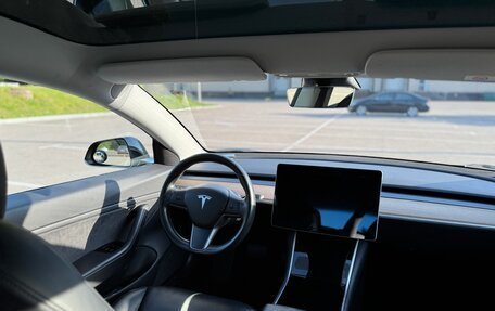 Tesla Model 3 I, 2019 год, 3 100 000 рублей, 25 фотография