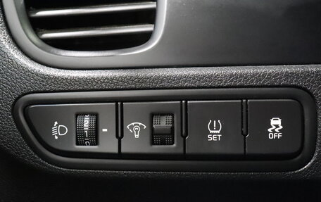 KIA Rio IV, 2019 год, 1 362 000 рублей, 10 фотография