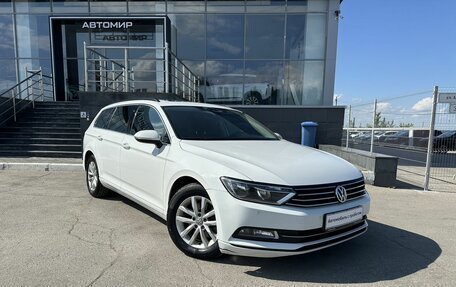 Volkswagen Passat B8 рестайлинг, 2018 год, 1 995 000 рублей, 3 фотография