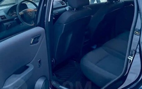 Mercedes-Benz A-Класс, 2012 год, 950 000 рублей, 8 фотография