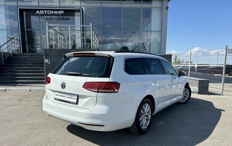 Volkswagen Passat B8 рестайлинг, 2018 год, 1 995 000 рублей, 5 фотография