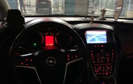 Opel Astra J, 2010 год, 750 000 рублей, 9 фотография