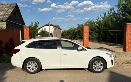 Chevrolet Cruze II, 2013 год, 930 000 рублей, 4 фотография