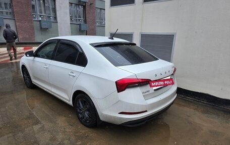 Skoda Rapid II, 2021 год, 1 300 000 рублей, 2 фотография