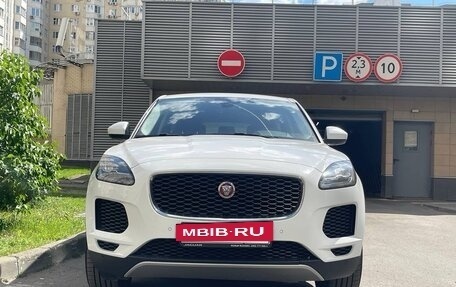 Jaguar E-Pace, 2018 год, 3 300 000 рублей, 3 фотография