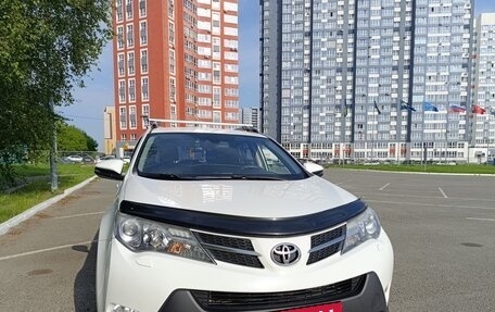 Toyota RAV4, 2013 год, 2 300 000 рублей, 3 фотография