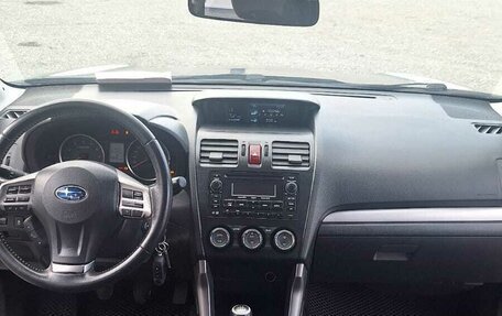 Subaru Forester, 2014 год, 1 300 000 рублей, 14 фотография