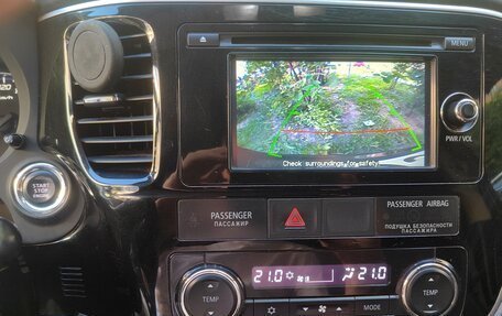 Mitsubishi Outlander III рестайлинг 3, 2016 год, 1 999 999 рублей, 11 фотография
