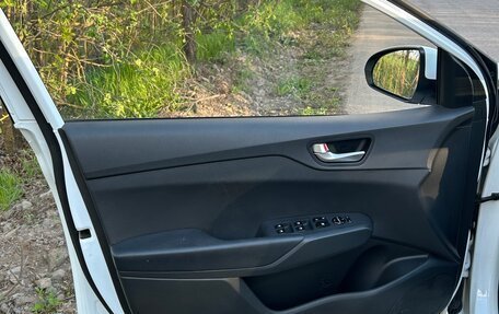 Hyundai Solaris II рестайлинг, 2020 год, 1 550 000 рублей, 18 фотография