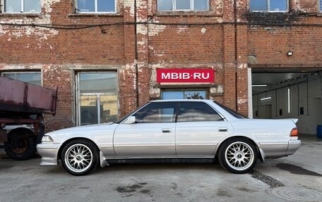 Toyota Mark II VIII (X100), 1992 год, 1 200 000 рублей, 12 фотография