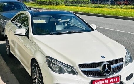 Mercedes-Benz E-Класс, 2015 год, 1 950 000 рублей, 1 фотография