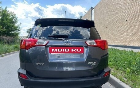 Toyota RAV4, 2014 год, 2 250 000 рублей, 6 фотография