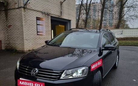 Volkswagen Passat B7, 2013 год, 2 500 000 рублей, 2 фотография