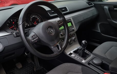 Volkswagen Passat B7, 2013 год, 2 500 000 рублей, 12 фотография