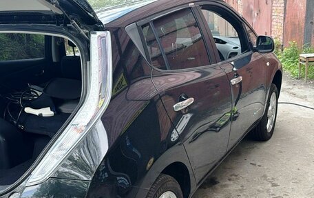 Nissan Leaf I, 2014 год, 750 000 рублей, 6 фотография