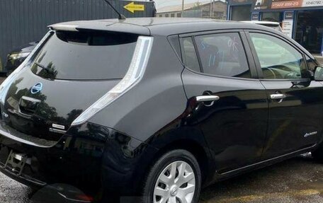 Nissan Leaf I, 2014 год, 750 000 рублей, 4 фотография