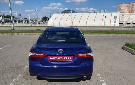 Toyota Camry, 2021 год, 2 950 000 рублей, 4 фотография