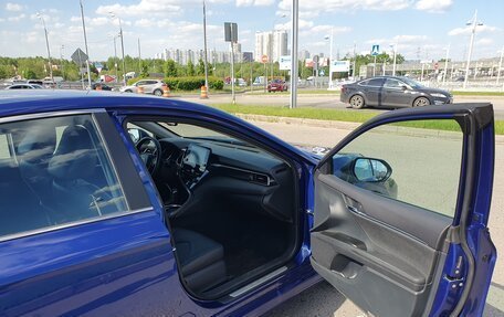 Toyota Camry, 2021 год, 2 950 000 рублей, 11 фотография