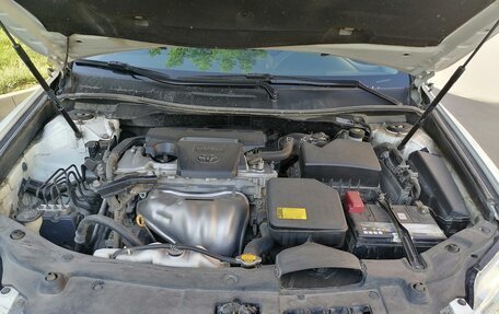 Toyota Camry, 2014 год, 2 300 000 рублей, 6 фотография