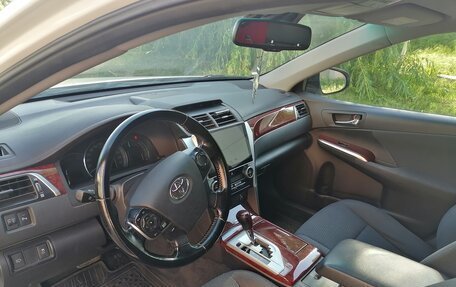 Toyota Camry, 2014 год, 2 300 000 рублей, 3 фотография