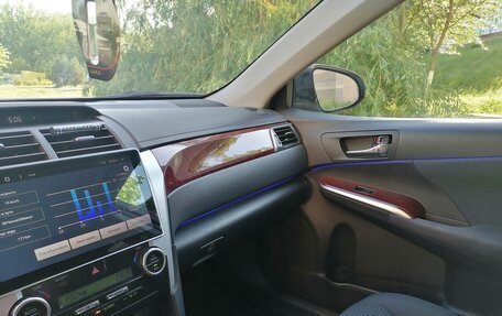 Toyota Camry, 2014 год, 2 300 000 рублей, 4 фотография