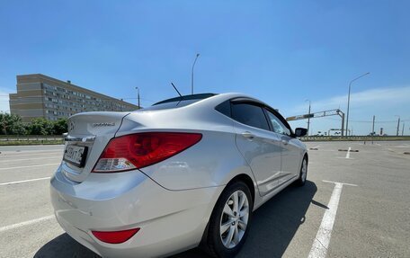 Hyundai Solaris II рестайлинг, 2012 год, 1 100 000 рублей, 7 фотография