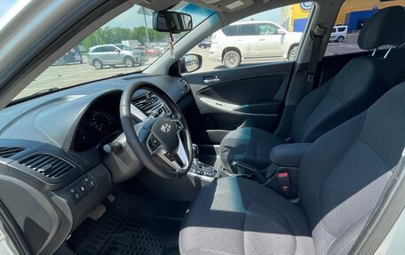 Hyundai Solaris II рестайлинг, 2012 год, 1 100 000 рублей, 8 фотография