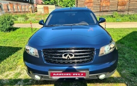 Infiniti FX I, 2005 год, 1 100 000 рублей, 2 фотография