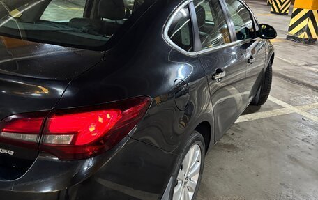 Opel Astra J, 2012 год, 890 000 рублей, 5 фотография