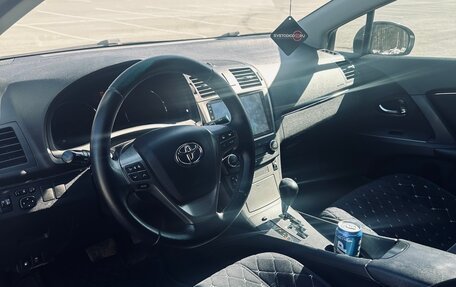 Toyota Avensis III рестайлинг, 2010 год, 1 265 000 рублей, 15 фотография