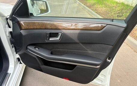 Mercedes-Benz E-Класс, 2013 год, 1 645 000 рублей, 14 фотография