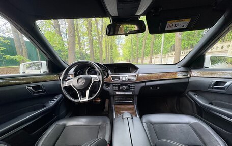 Mercedes-Benz E-Класс, 2013 год, 1 645 000 рублей, 16 фотография